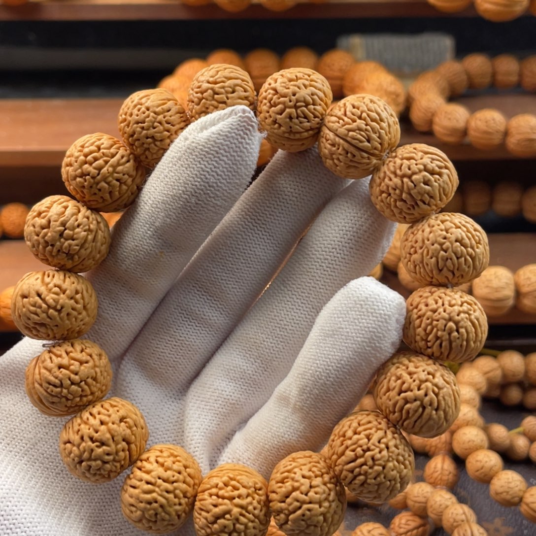 ****念吊坠桃核龙鳞苹果