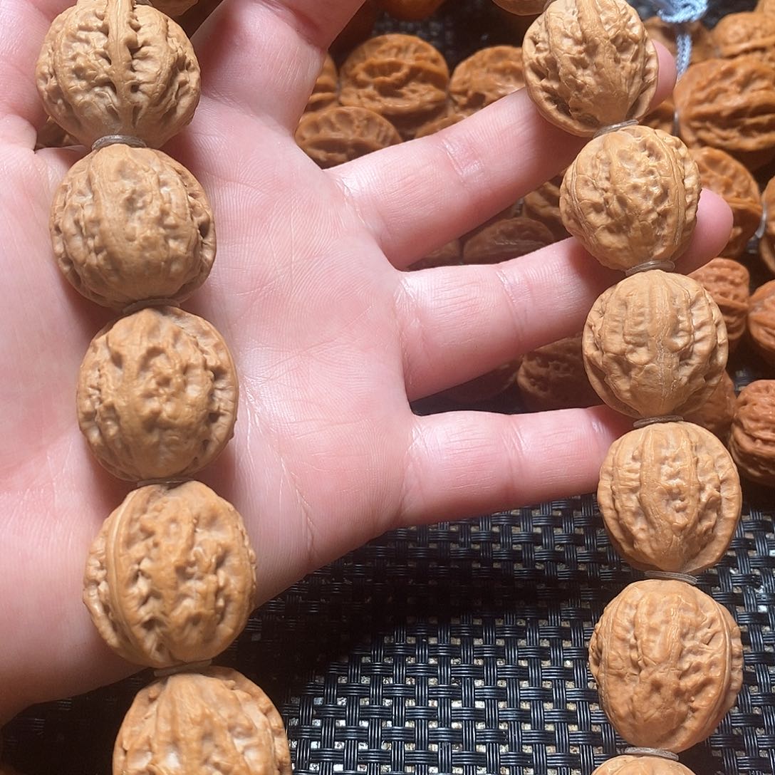 文玩核桃手串白茬粗筋手持