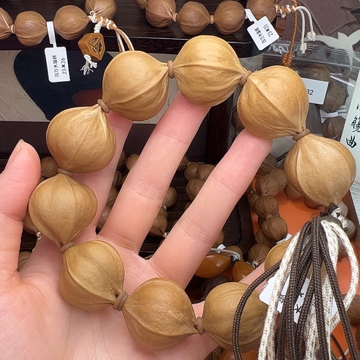 一***缘橄榄核吊坠四花橄榄核