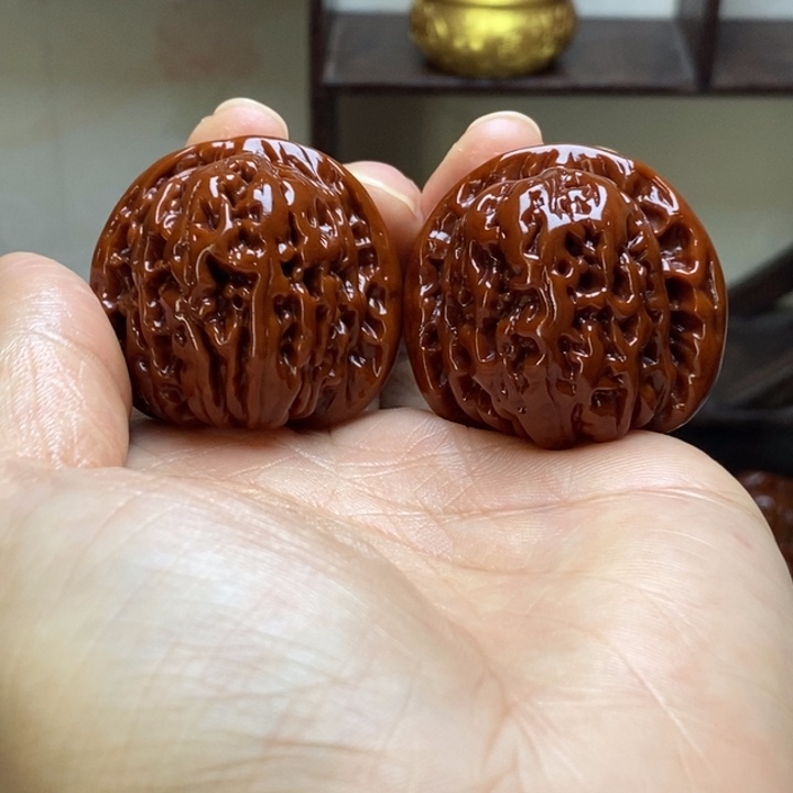 C***n把件文玩核桃四座楼