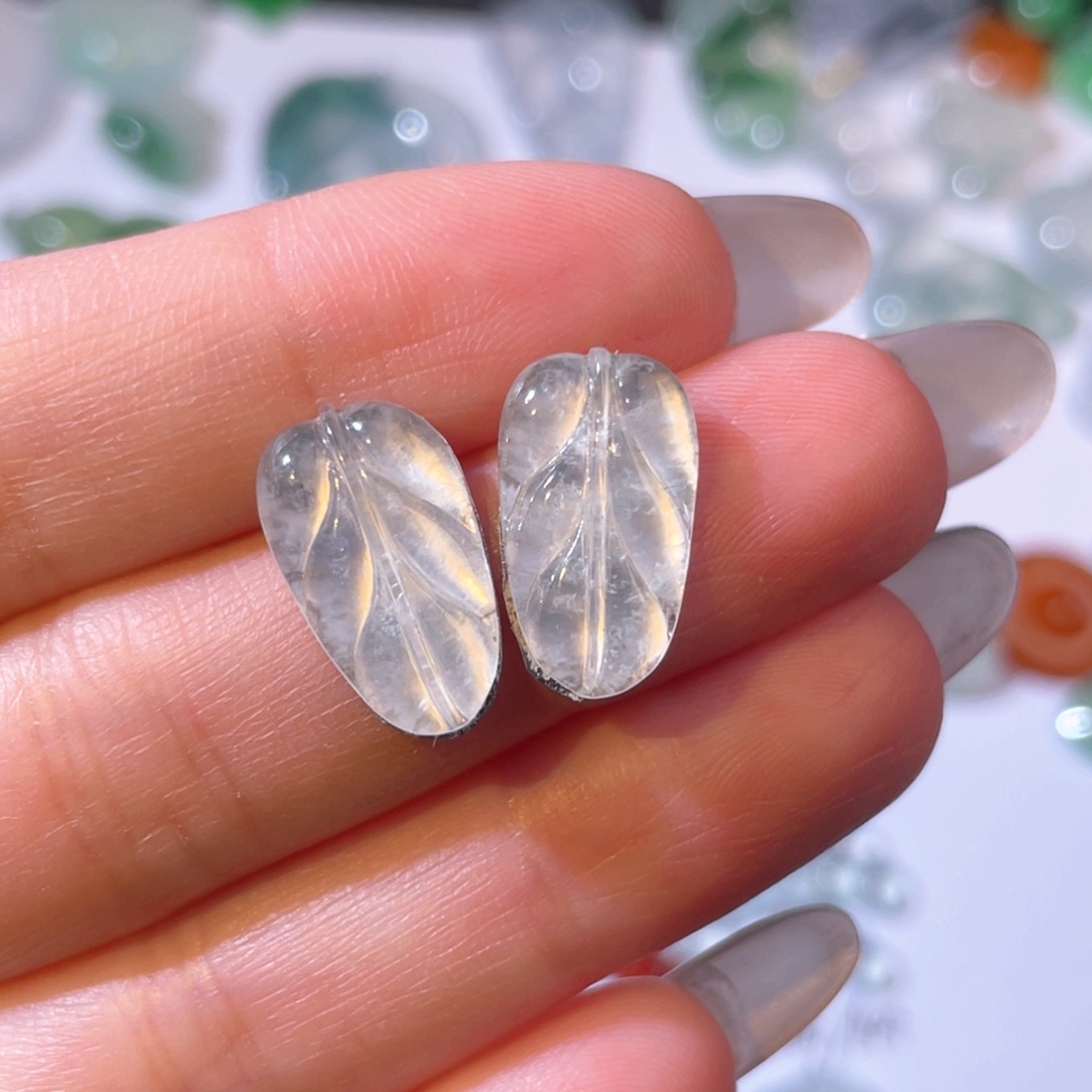 翡翠颈饰未镶嵌裸石