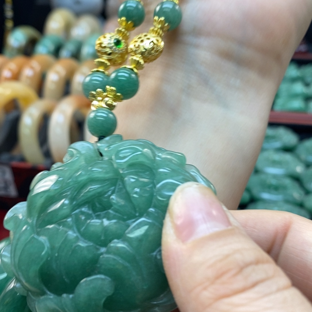 石英质玉手镯合金
