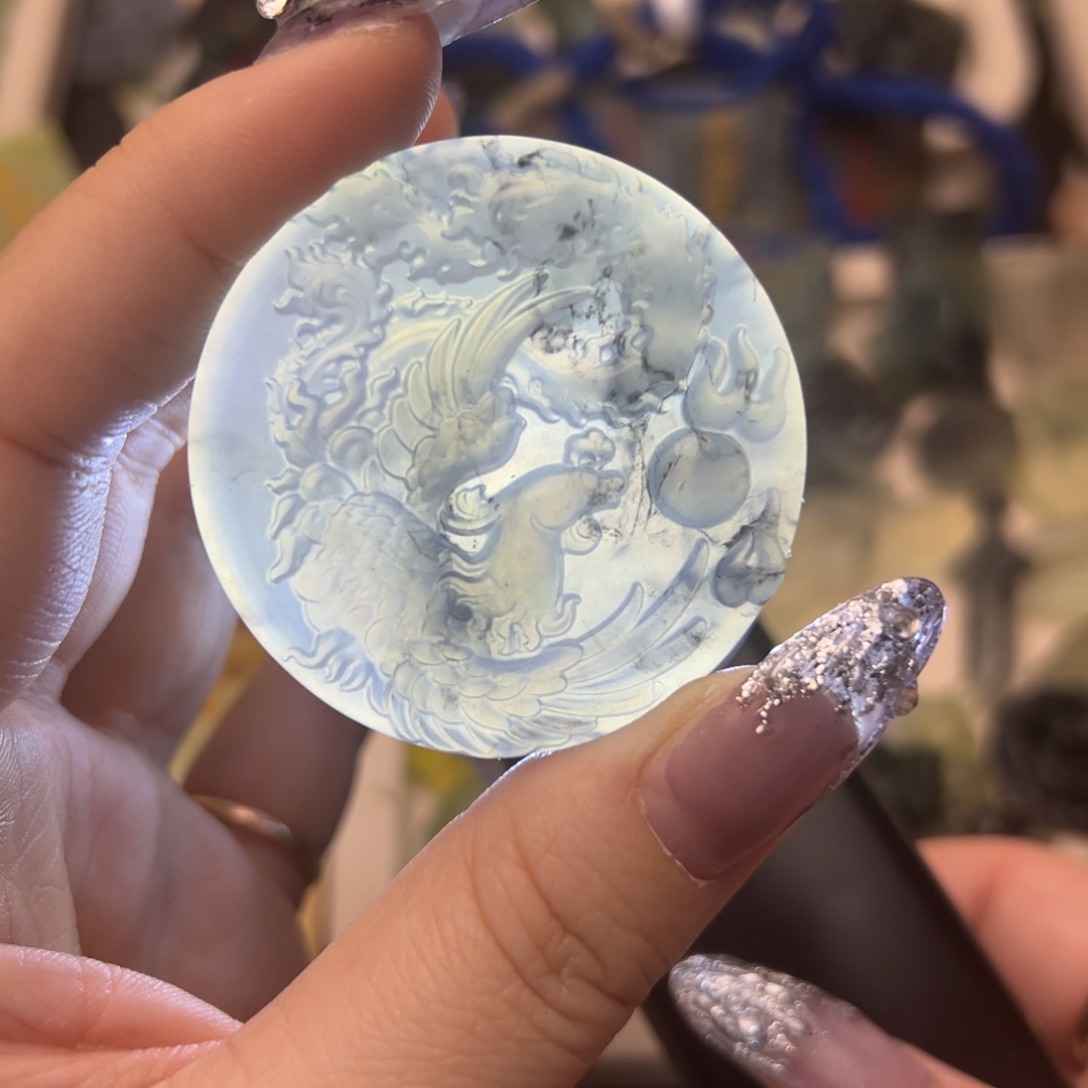蛇纹石玉颈饰合金