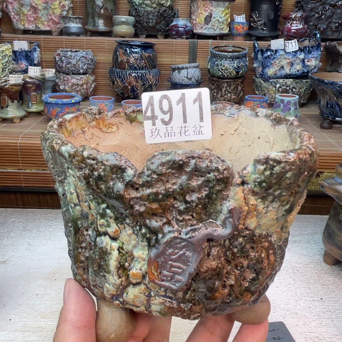 景德镇陶瓷手工花盆默认瑕疵