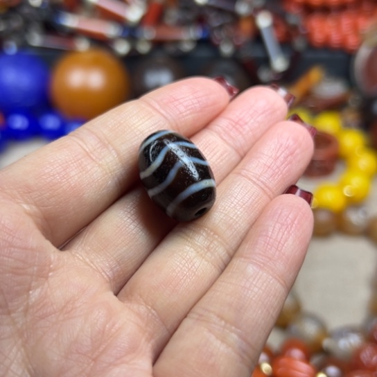 玛瑙/玉髓颈饰未镶嵌阿*