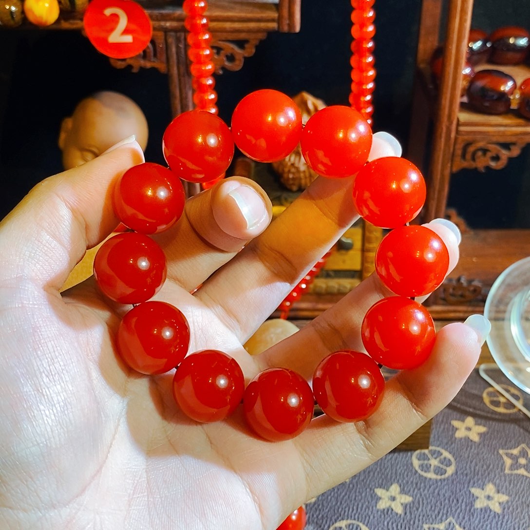 漫***牛高端定制手链吊坠