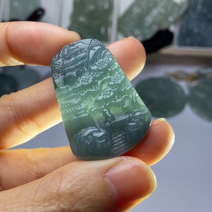 翡翠未镶嵌挂件翡翠