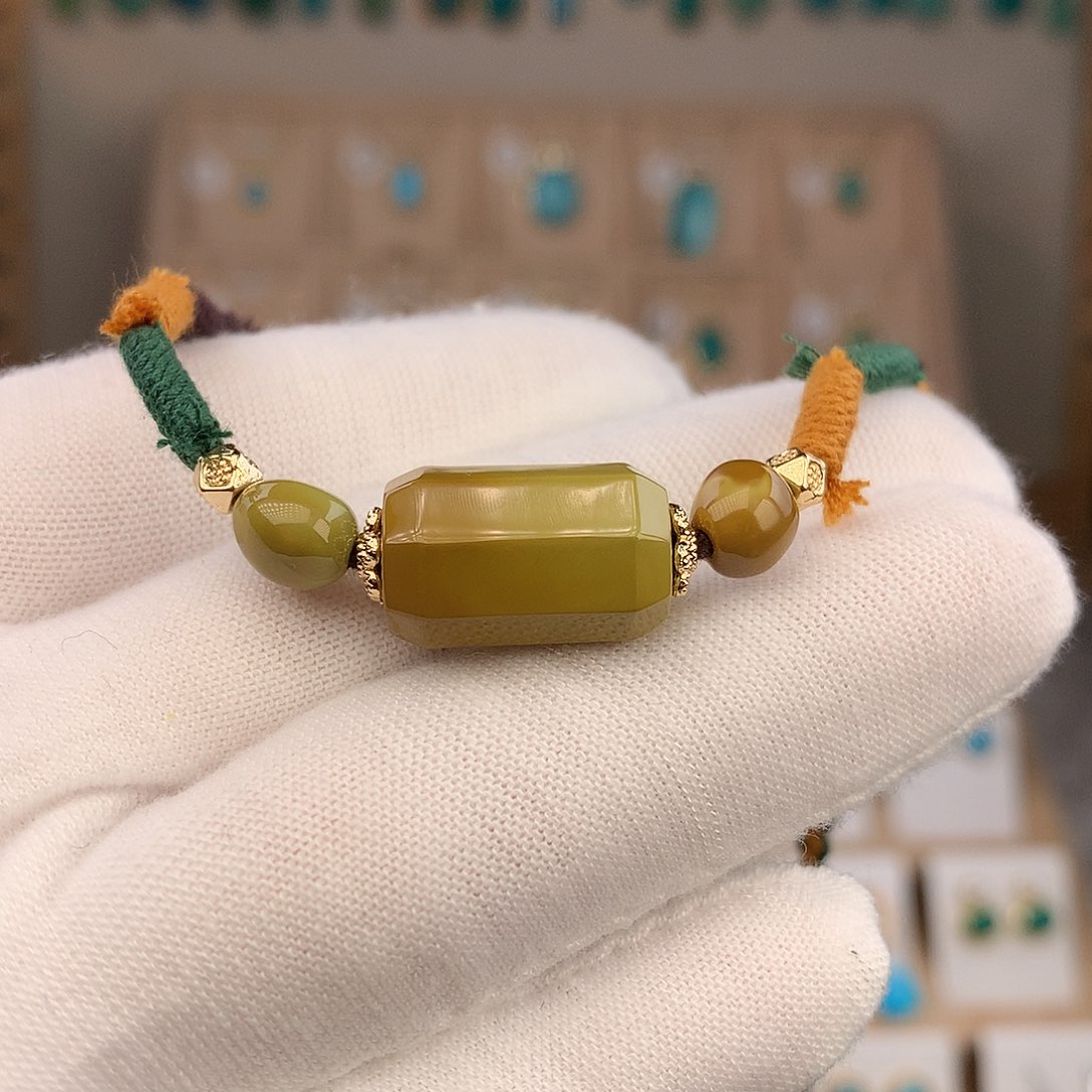 绿松石未镶嵌项链