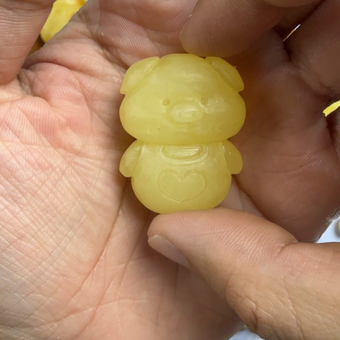 G***y琥珀未镶嵌珠宝奇石