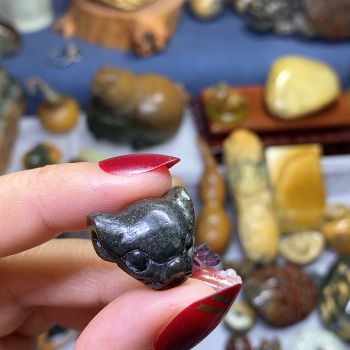 岫岩河磨玉（透闪石质玉）三通1.0未镶嵌