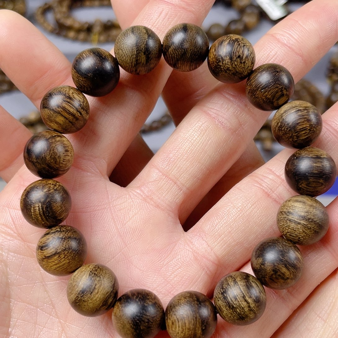 深***明沉香手串越南芽庄白棋老料满瘤疤虎斑纹1.2