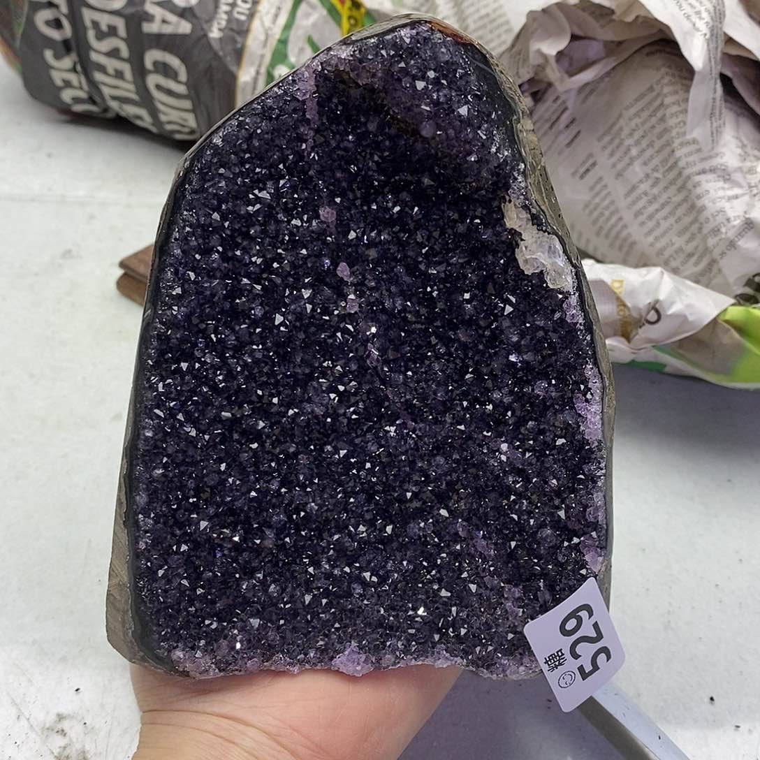 紫晶大型摆件（非配饰）未镶嵌