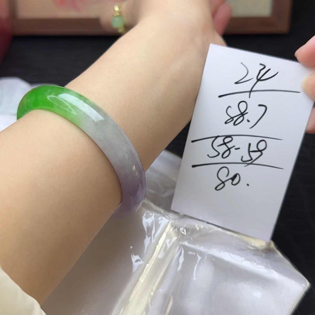 未镶嵌手镯翡翠24