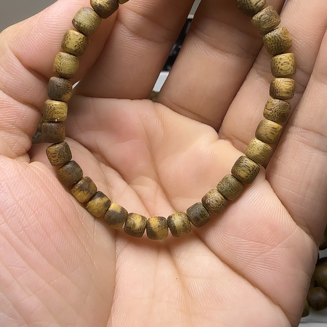 福利沉香碎屑原料0.4