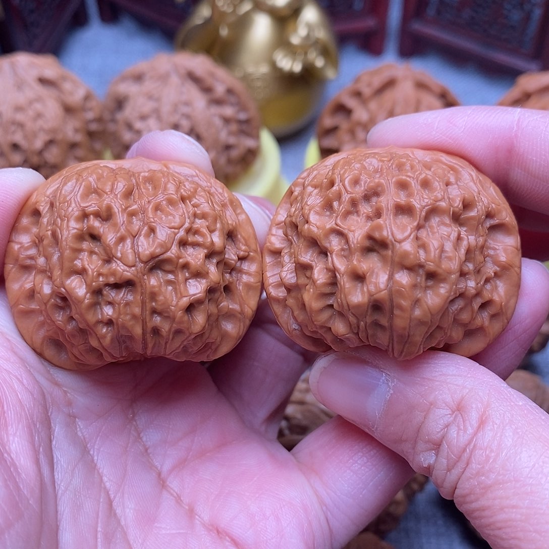 文玩核桃把件毕业精品血麒麟40.8尺