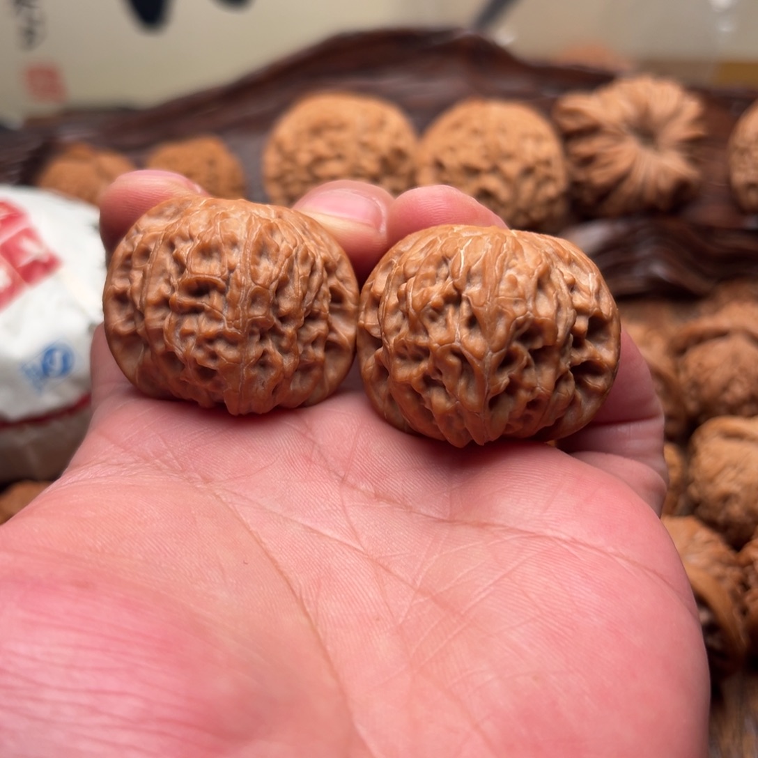 文玩核桃把件房山一代