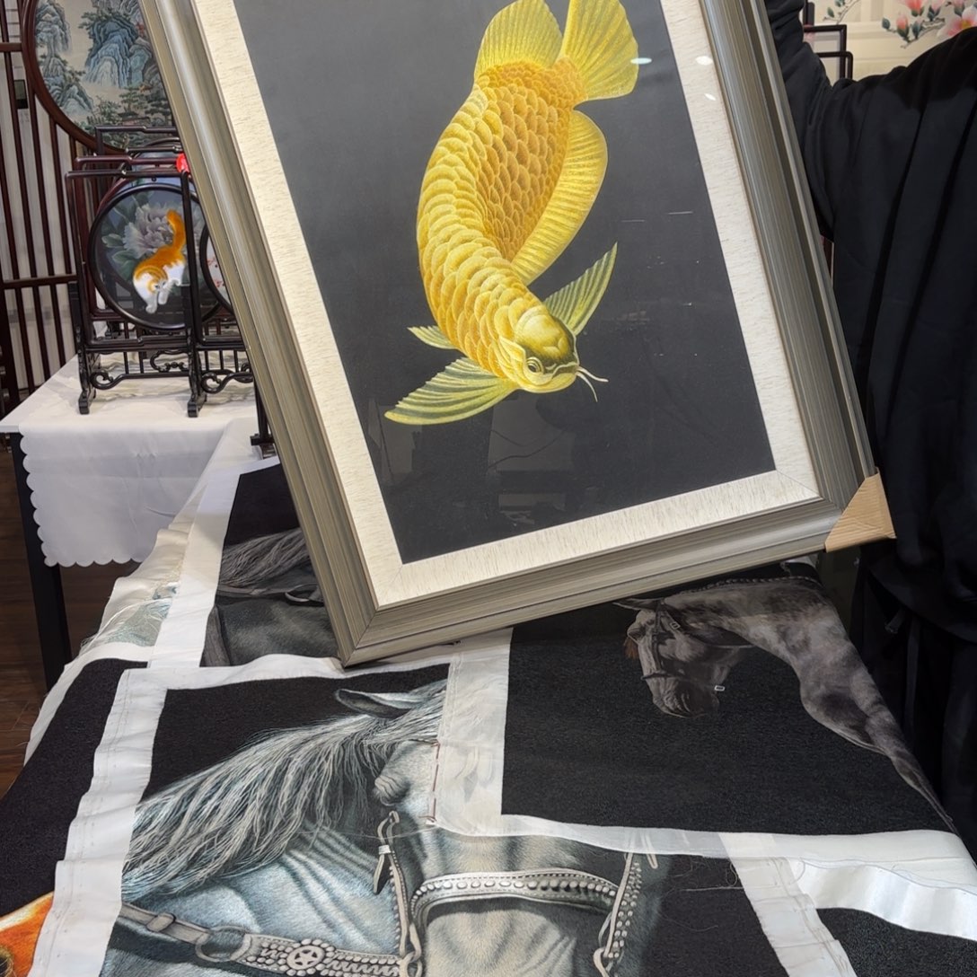 织绣纯手工制作工艺精湛精巧