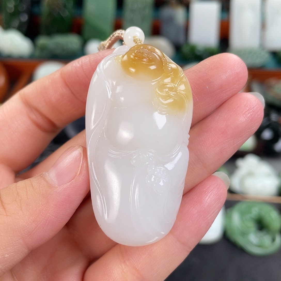 未镶嵌和田玉挂件