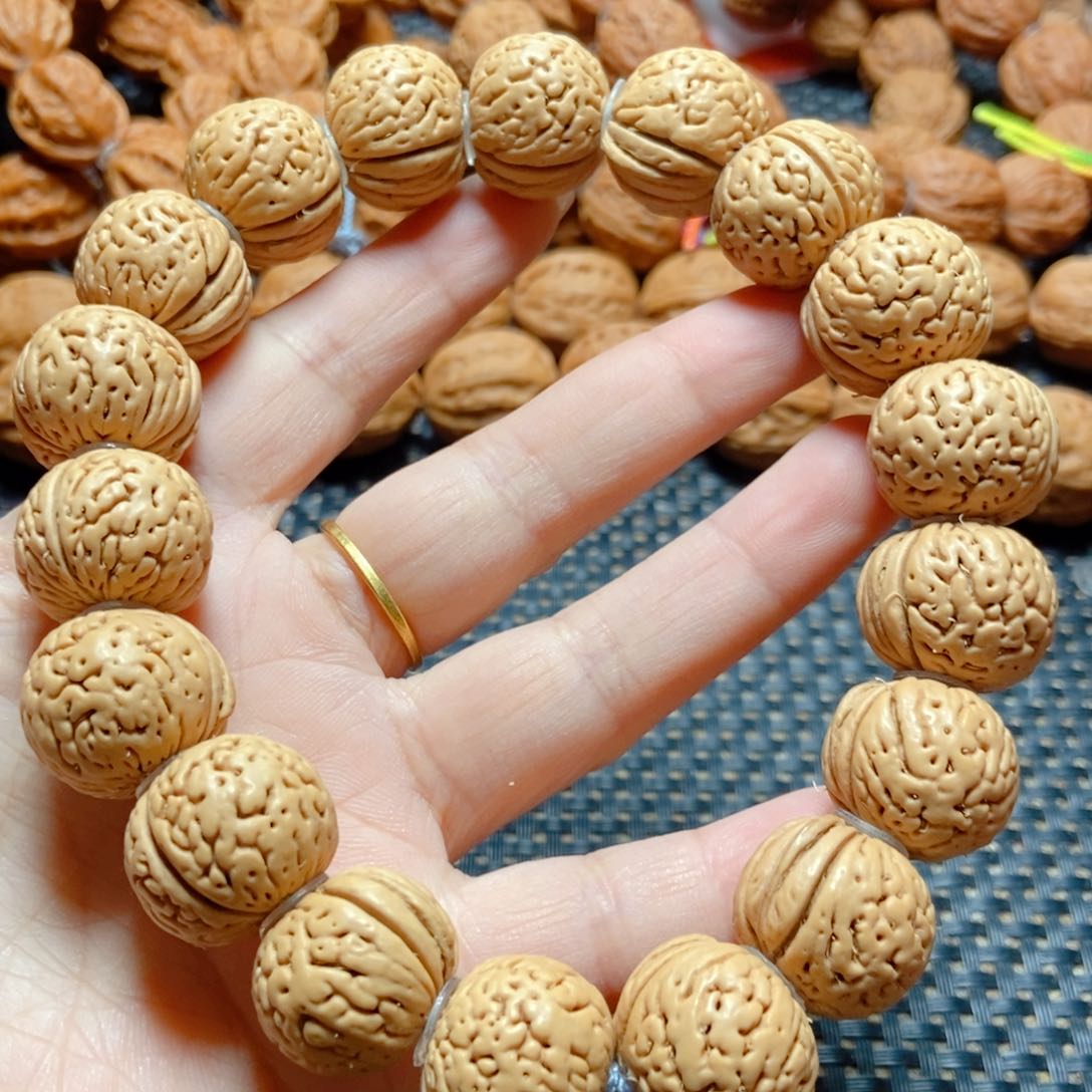 文玩核桃手串桃核6