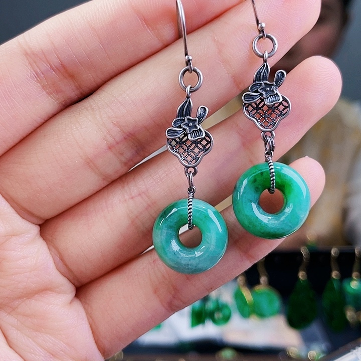 翡翠耳饰银S925镶嵌饰品