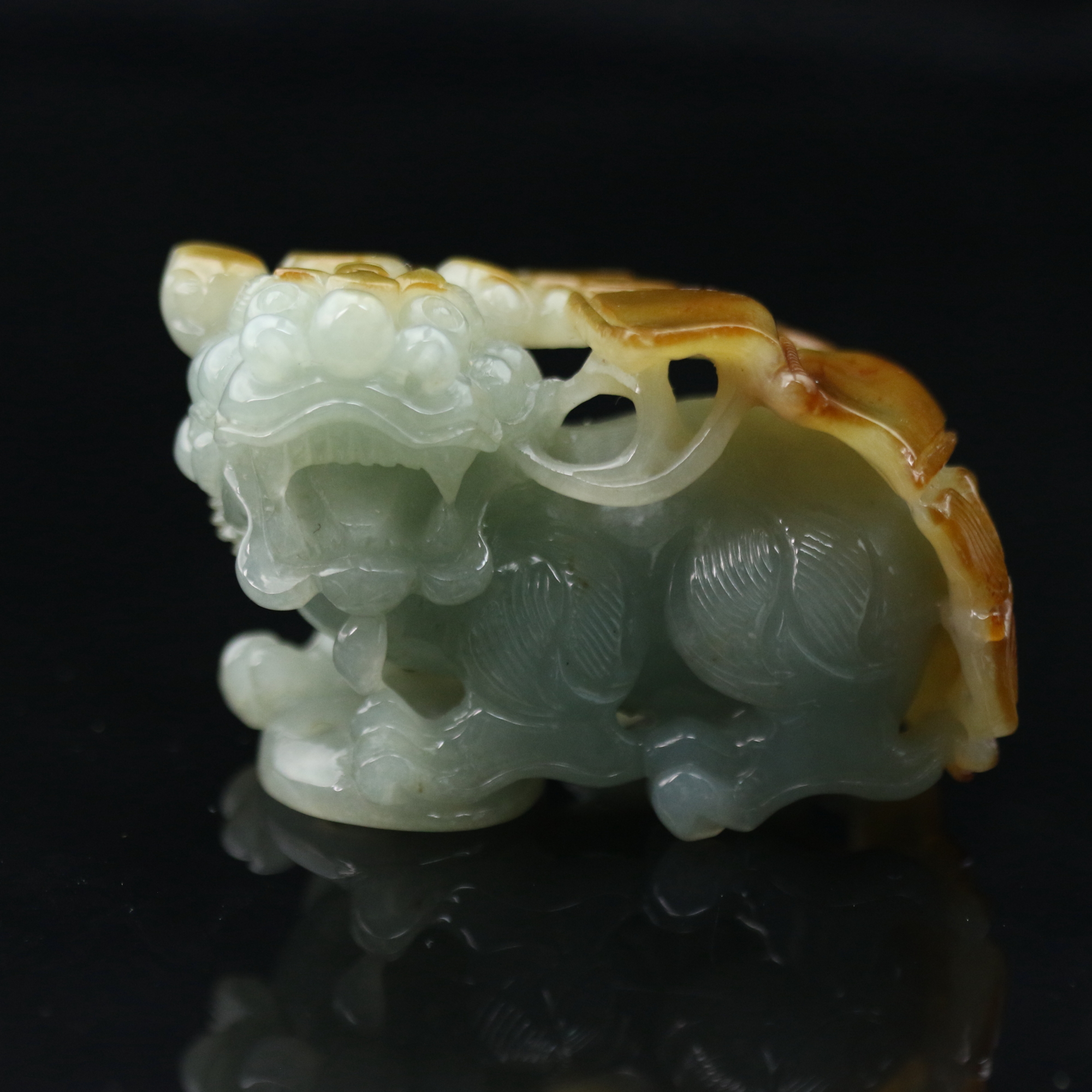 26天然缅甸A货俏色大貔貅/101666/北京中保拍卖