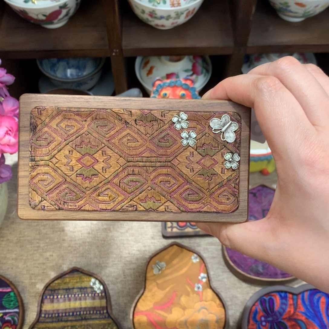 珍***?啊哈哈哈哈哈哈哈哈哈哈哈哈