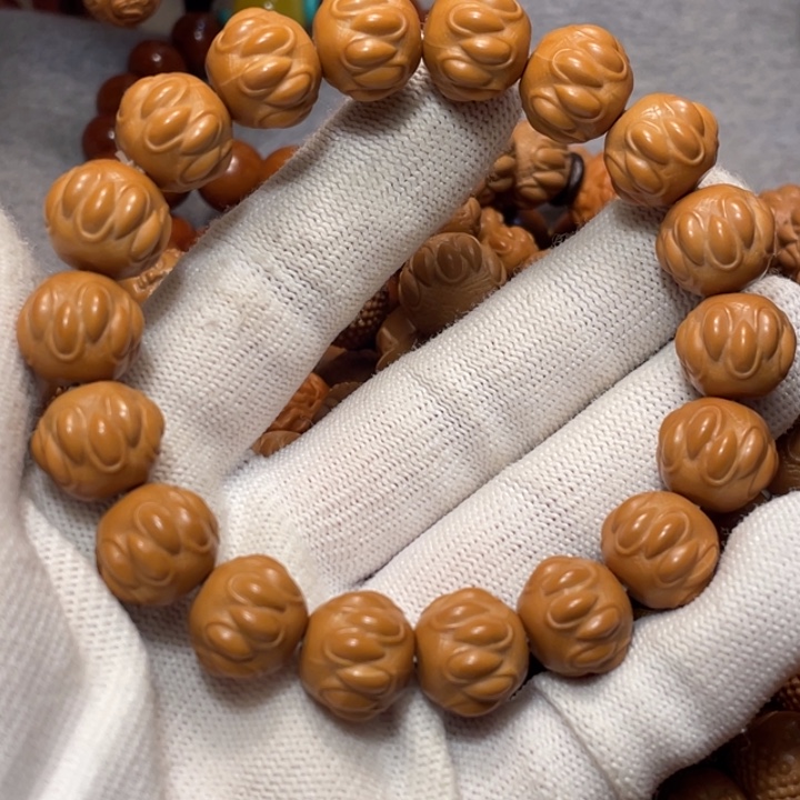 猴头核桃手串带****下吞噬