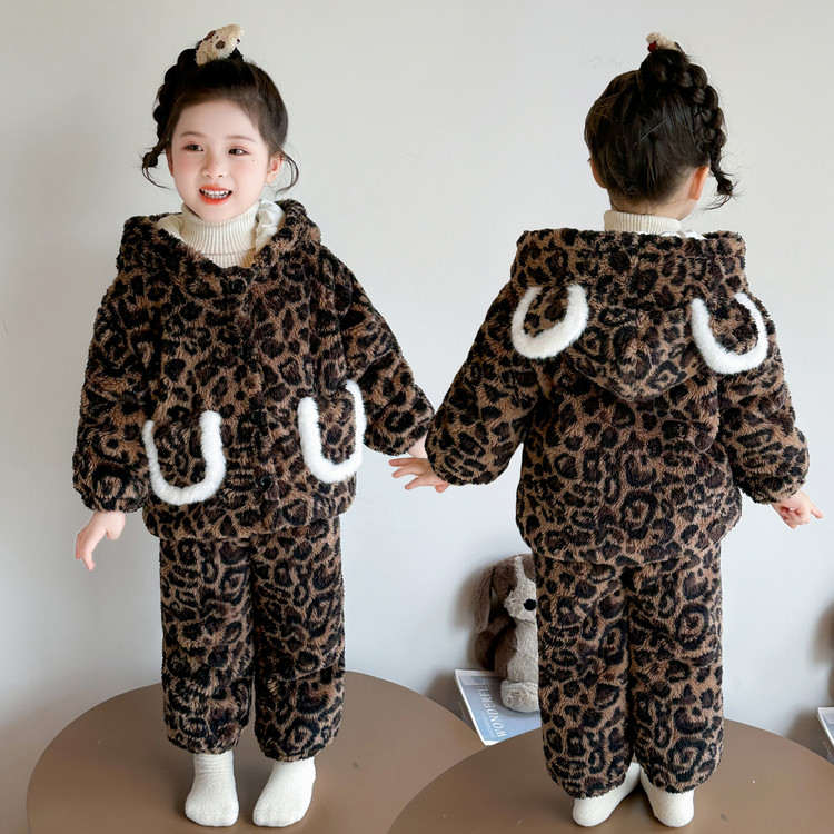 儿童加绒睡衣女童冬季珊瑚绒加厚三层夹棉小女孩宝宝法兰绒家居服