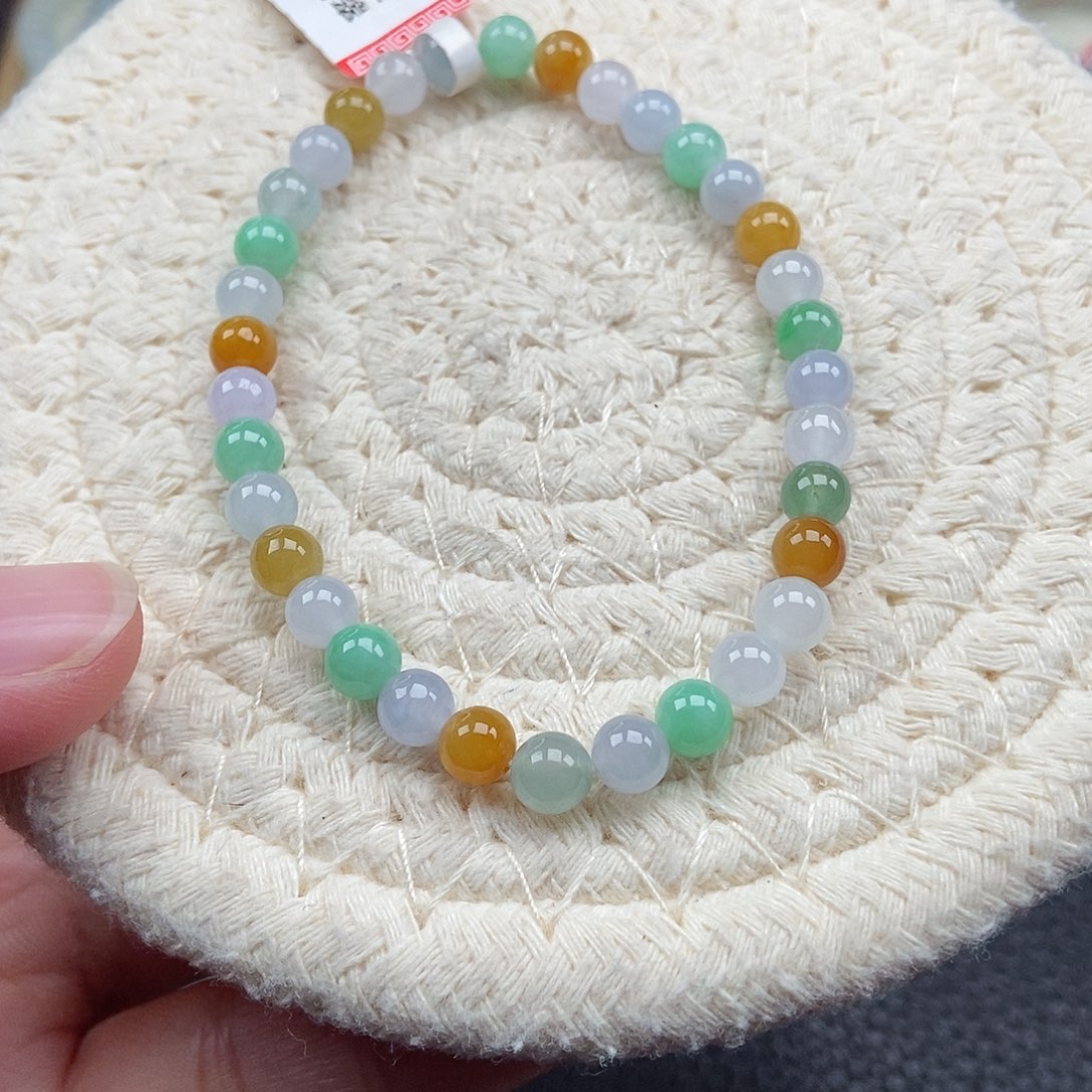 翡翠未镶嵌手链卡5.5