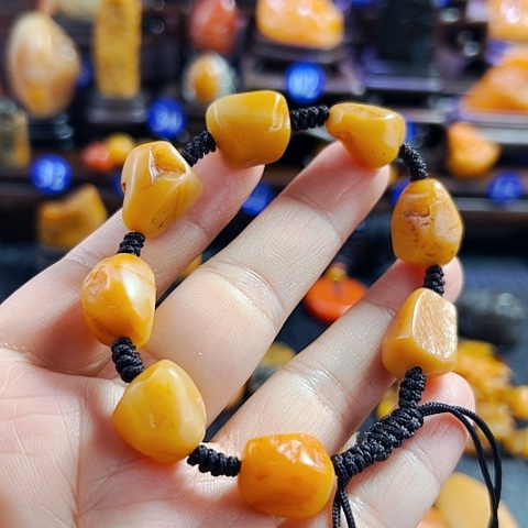 田黄石鑫**达田黄石手串