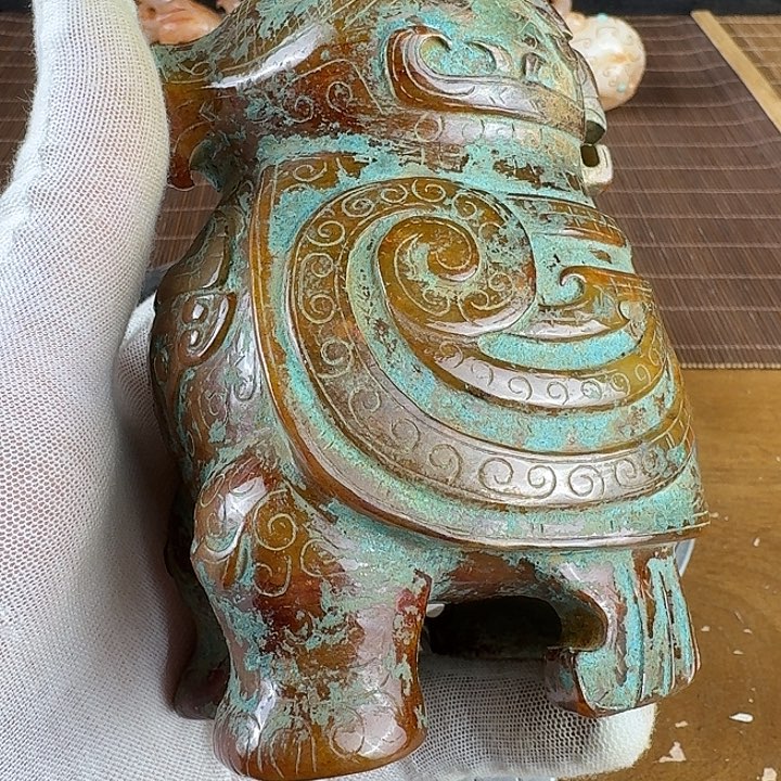 用***）和田玉未镶嵌挂件