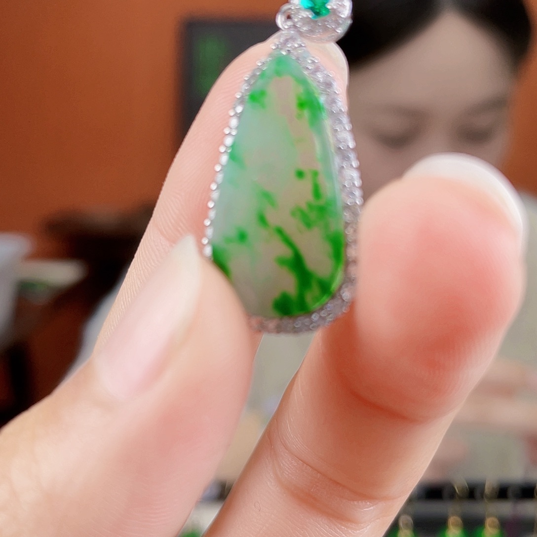 翡翠银S925镶嵌耳饰