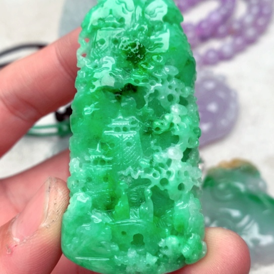 翡翠吊坠(不含链)未镶嵌