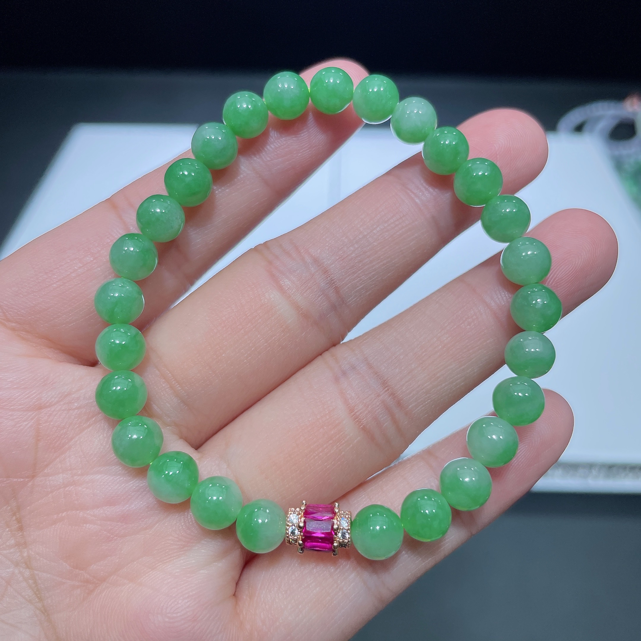 缅甸天然翡翠A货冰润阳绿圆珠手串卡7