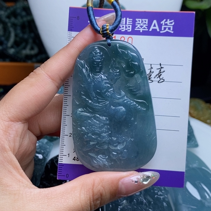 【闪购商品】翡翠颈饰未镶嵌1111111111