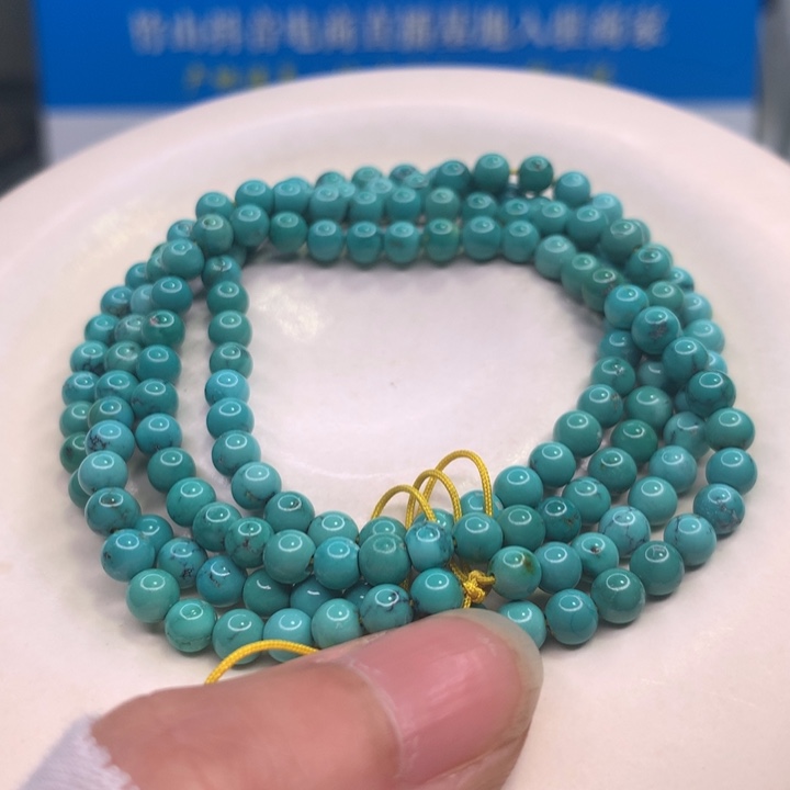 绿松石配饰未镶嵌