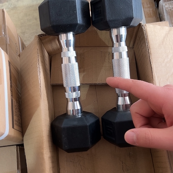 全新六角实心铁哑铃2.2公斤一对