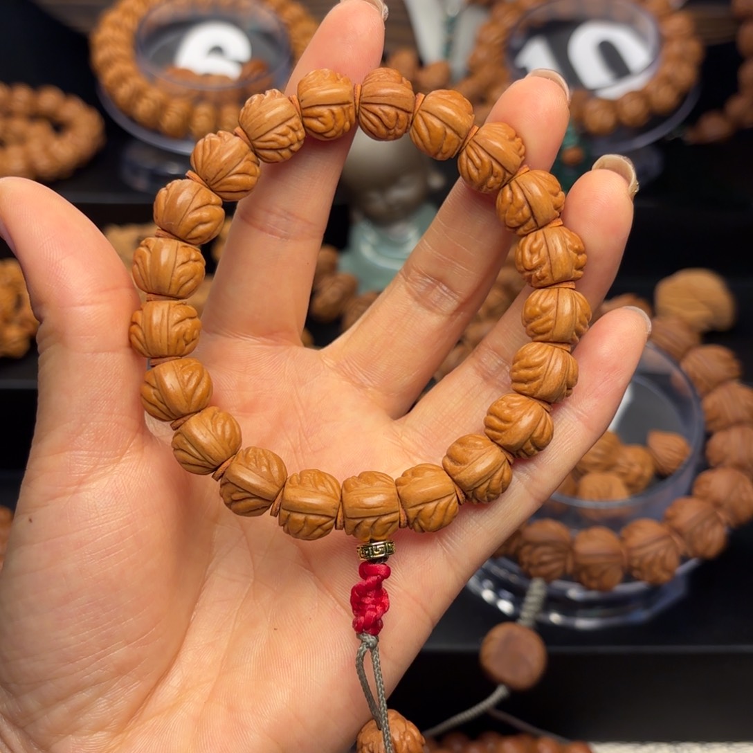 桃核吊坠野生红莲1.2尺寸