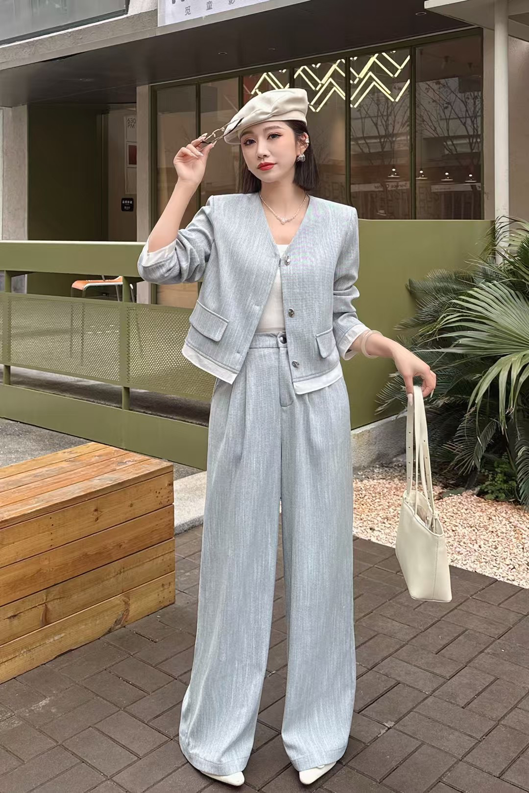兰兰家设计休闲套装女高级感撞色西装高腰阔腿裤两件套