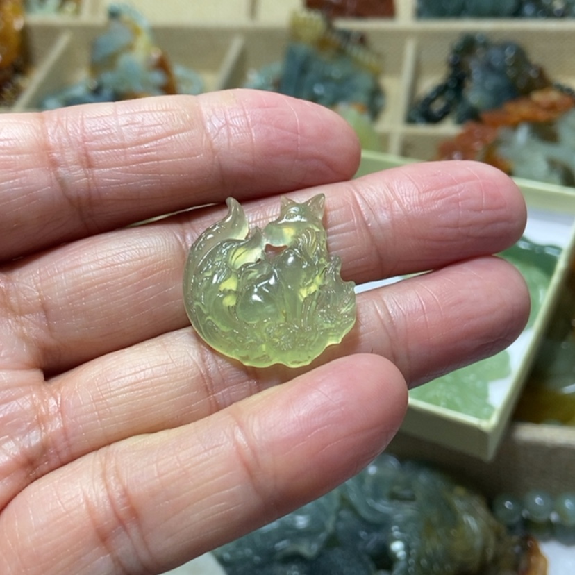 【闪购商品】蛇纹石玉颈饰未镶嵌