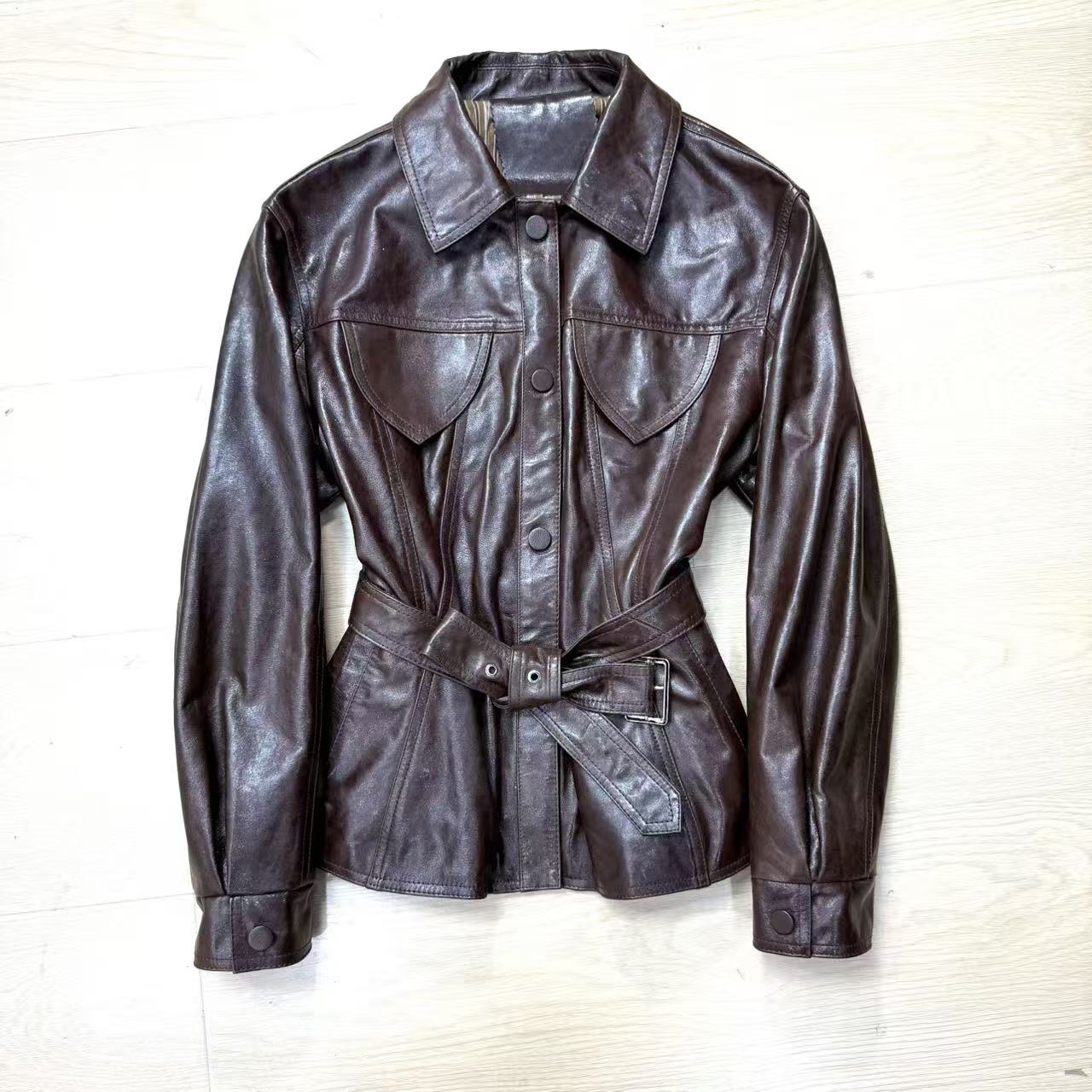 油蜡绵羊皮秋季腰带真皮皮衣皮衣外套女款爆款25507短款2025新款