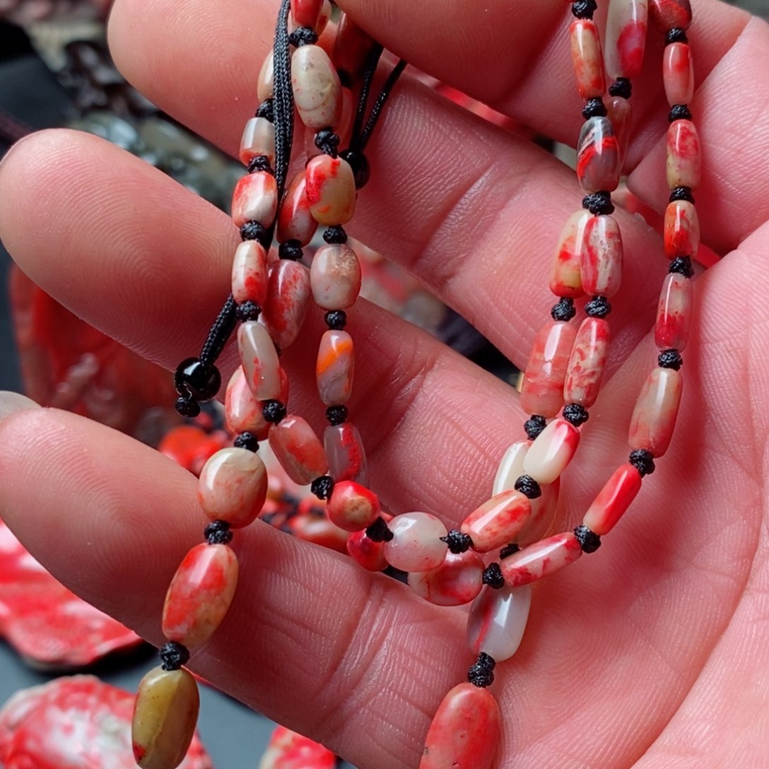 昌化鸡血石昌化鸡血石项链