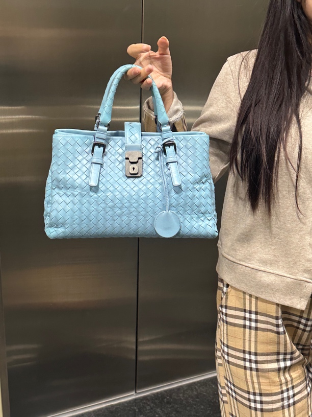 95新 BOTTEGA VENETA/葆蝶家 编织湖蓝色单肩斜挎包