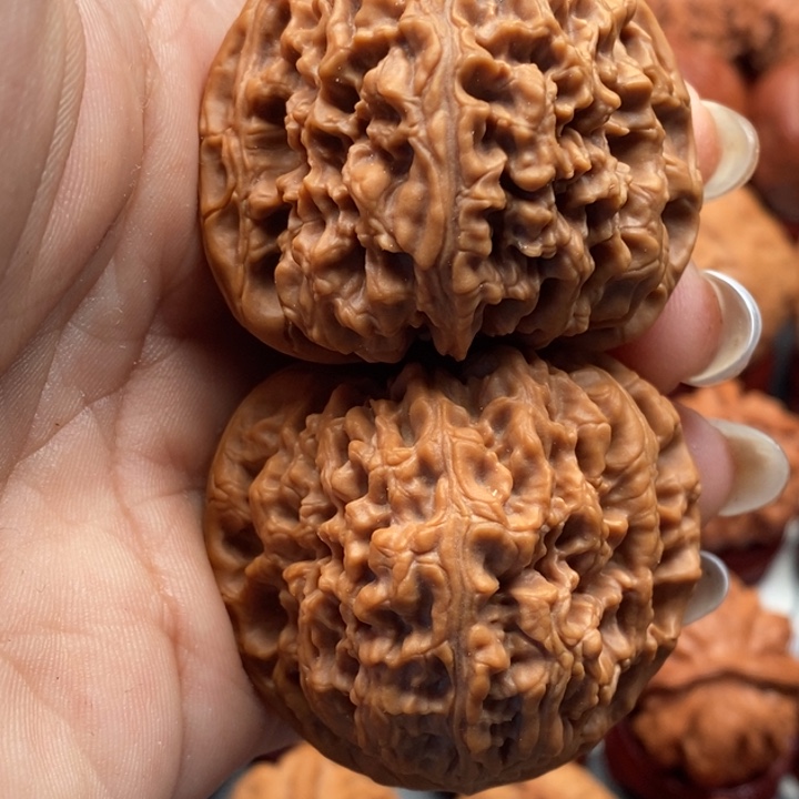 核桃精品文玩核桃手捻南疆