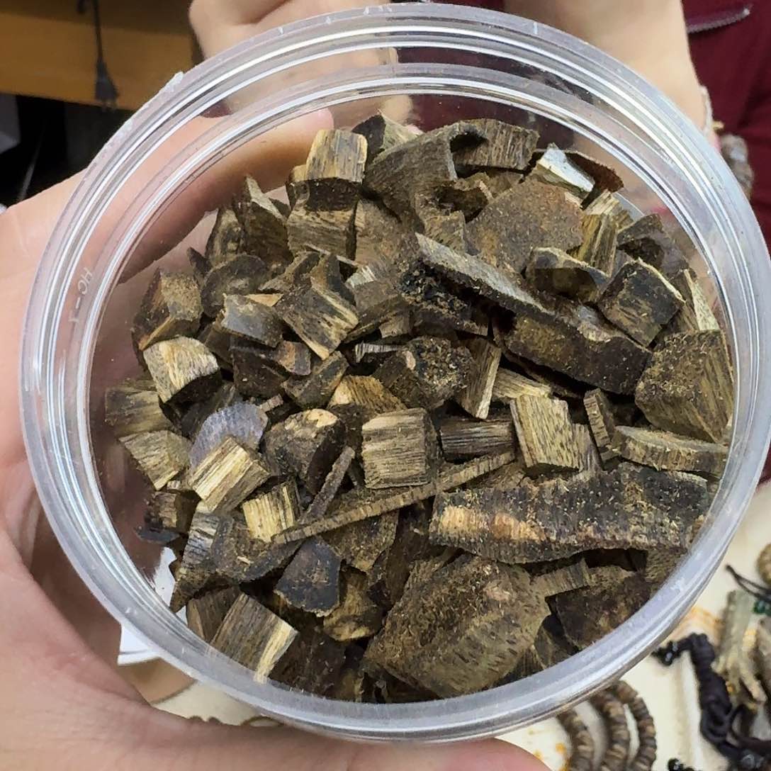 沉香沉香枕白棋沉水边角料 30 克一份发货