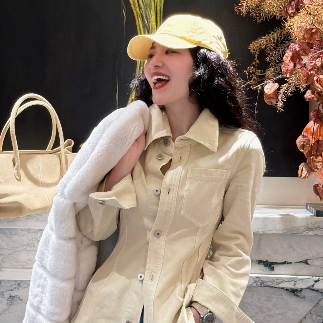 MIRROR 【涛姐精选】 上东区女孩奶杏色进口修身牛仔衬衣