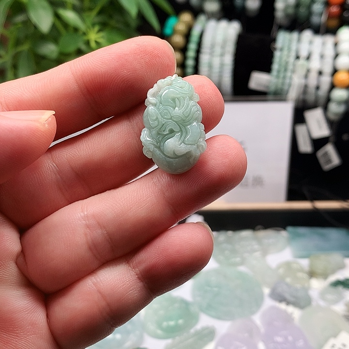 吊坠(不含链)未镶嵌翡翠25生肖龙