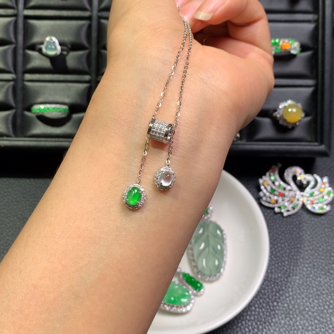 翡翠银S925镶嵌颈饰