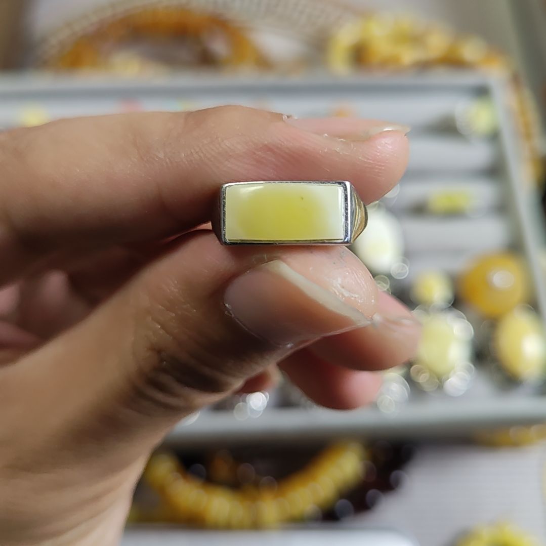 琥珀裸石未镶嵌径**景男戒