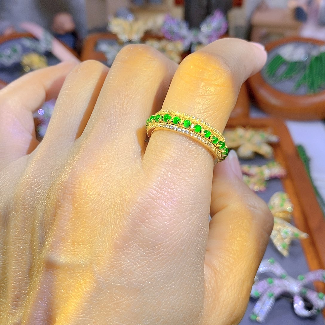 颈饰银S925镶嵌翡翠